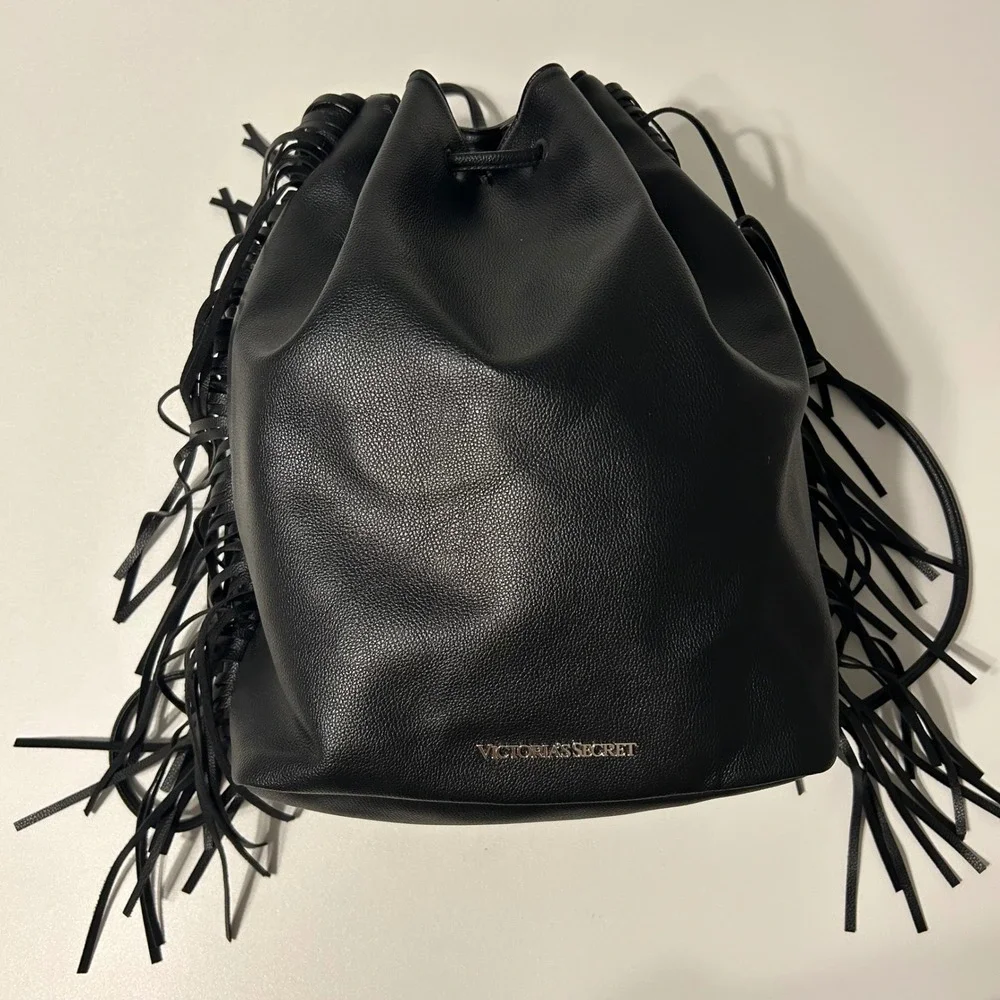 Victorias Secret Purse‎ Black Fringe Backpack Cinch Bag Festival Western Biker - Picture 2 of 6